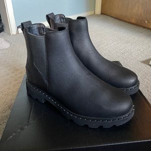 Sorel Women’s Chelsea Waterproof Bootie Size 8